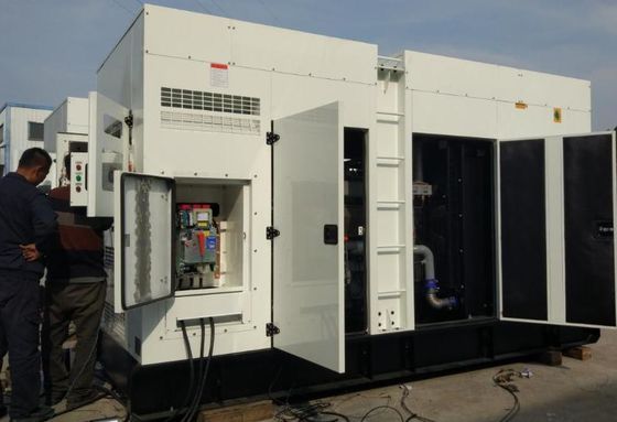 Système de générateur diesel insonorisé Moteur CE Certificat ISO DNV Diesel Genset Slient
